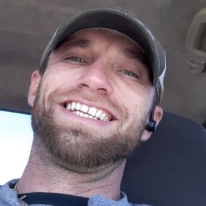 Meet your Posher, Derek